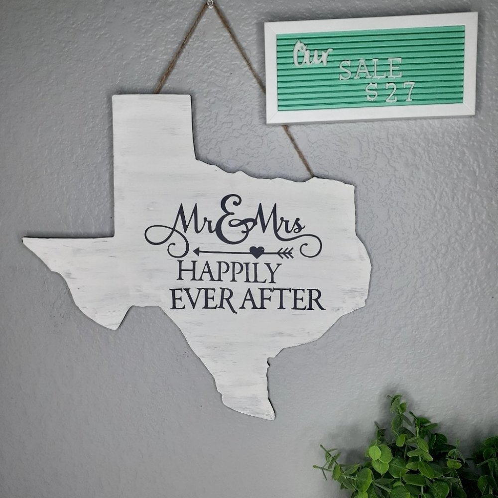 Texas mr and mrs sign